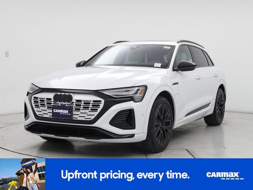 2024 Audi Q8 e-tron Prestige