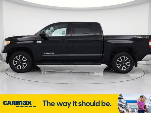 2017 Toyota Tundra SR5