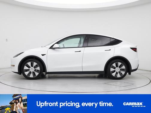 White 2023 Tesla Model Y Long Range