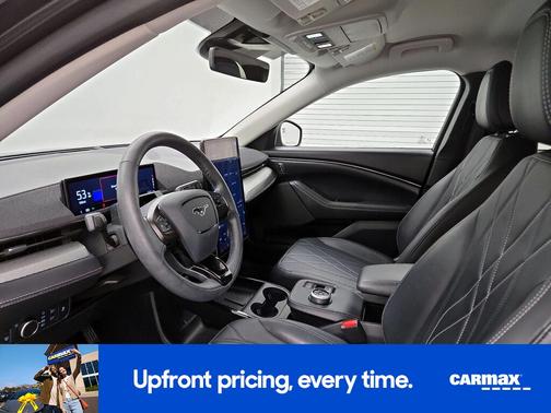 2022 Ford Mustang Mach-E Select