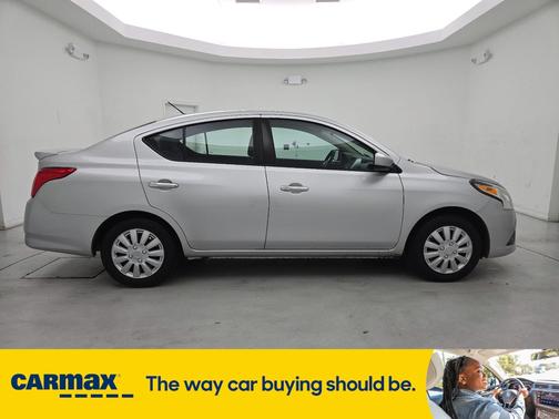 2019 Nissan Versa SV