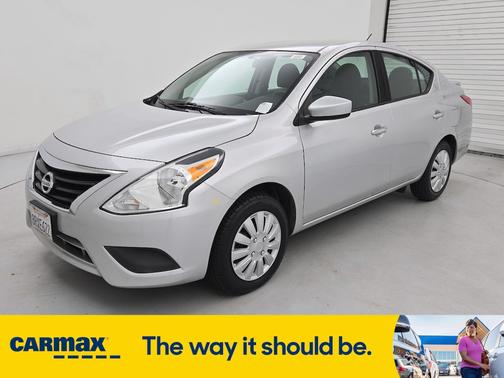 2019 Nissan Versa SV