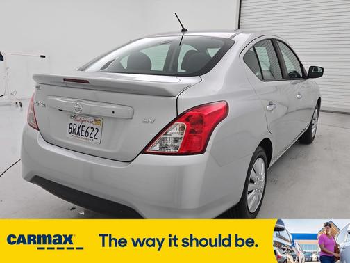 2019 Nissan Versa SV
