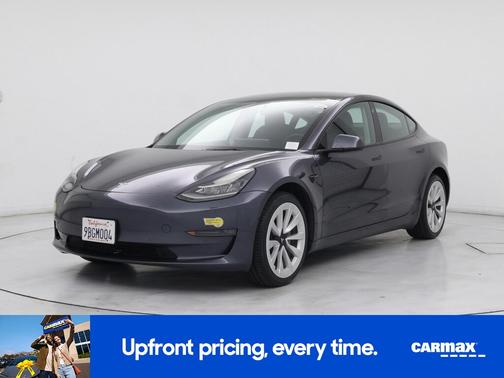 Gray 2022 Tesla Model 3 Long Range