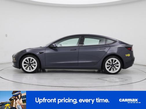 Gray 2022 Tesla Model 3 Long Range