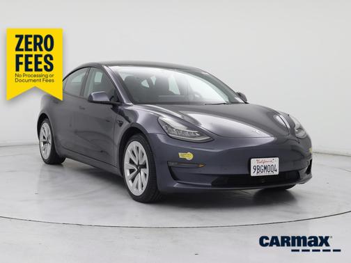 Gray 2022 Tesla Model 3 Long Range