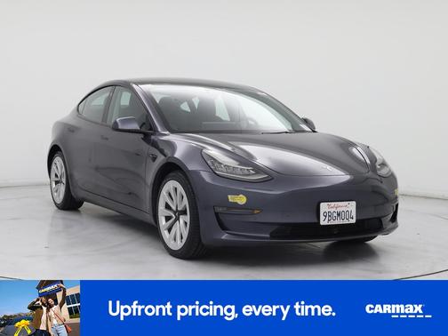 Gray 2022 Tesla Model 3 Long Range