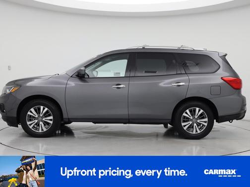 2019 Nissan Pathfinder SL
