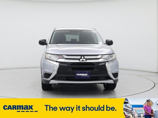 2016 Mitsubishi Outlander ES