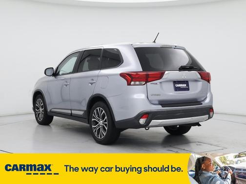 2016 Mitsubishi Outlander ES