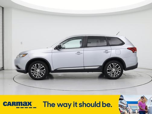 2016 Mitsubishi Outlander ES