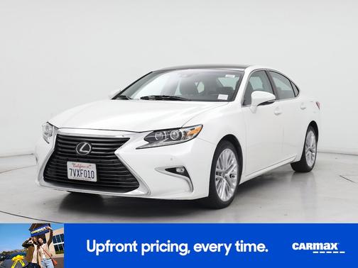 White 2017 Lexus ES 350