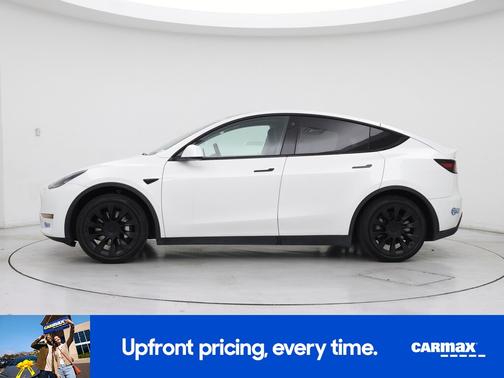 White 2021 Tesla Model Y Standard Range