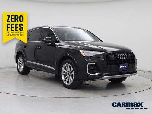 Black 2025 Audi Q7 Premium