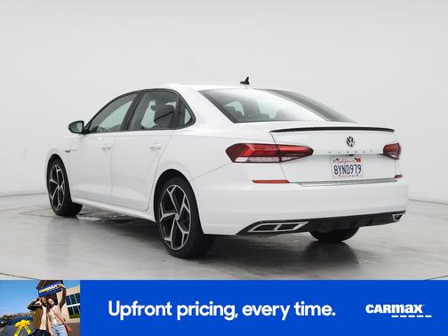 2021 Volkswagen Passat R-Line
