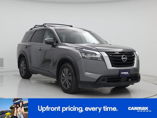 Gray 2023 Nissan Pathfinder SV