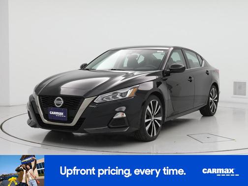 2022 Nissan Altima SR