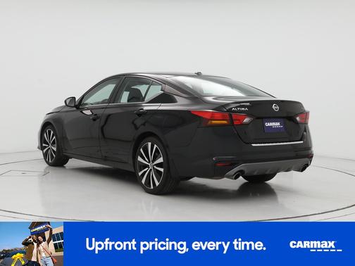 2022 Nissan Altima SR