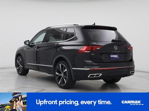 Black 2022 Volkswagen Tiguan SEL R-Line