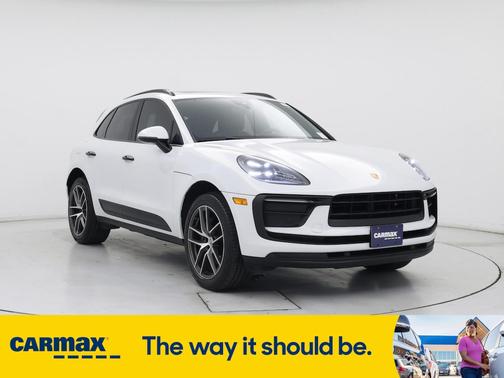 2022 Porsche Macan