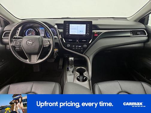 White 2021 Toyota Camry SE