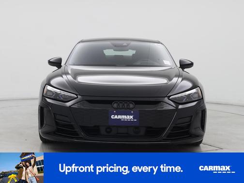 2022 Audi RS e-tron GT Base