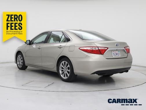 Silver 2015 Toyota Camry Hybrid XLE
