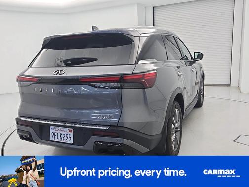 Gray 2023 INFINITI QX60 Luxe