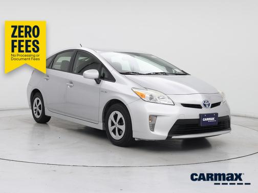 Silver 2015 Toyota Prius Two