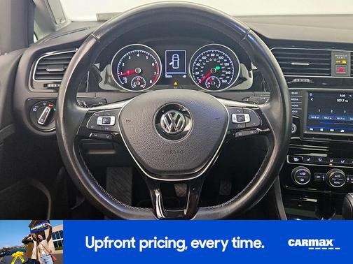 Black 2017 Volkswagen Golf SEL