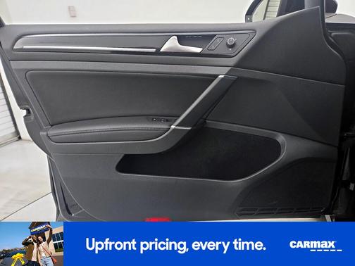Black 2017 Volkswagen Golf SEL