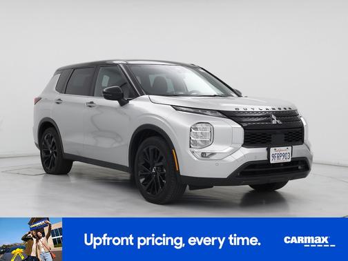 2023 Mitsubishi Outlander SEL