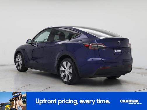 Blue 2022 Tesla Model Y Long Range
