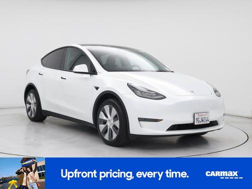 White 2023 Tesla Model Y