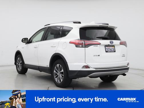 2017 Toyota RAV4 Hybrid XLE