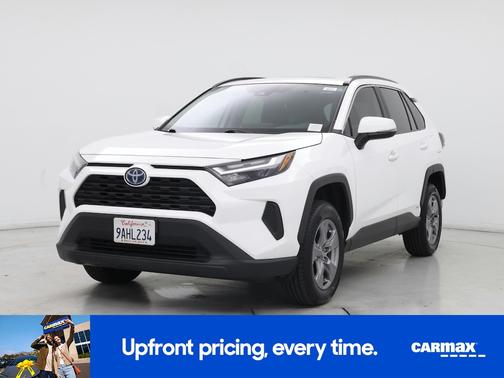 2022 Toyota RAV4 Hybrid XLE