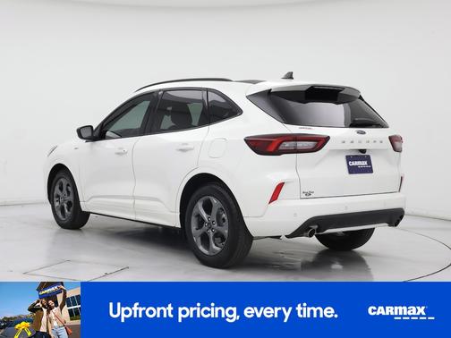 White 2023 Ford Escape ST-Line