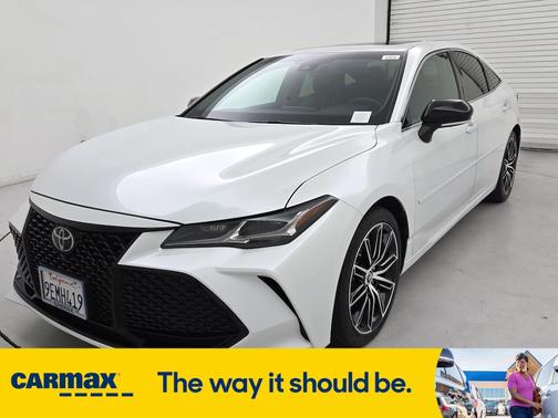 2019 Toyota Avalon Touring