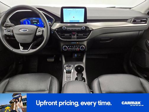 2022 Ford Escape PHEV Titanium