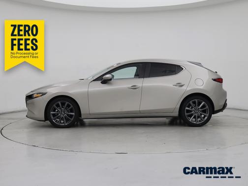 Gold 2022 Mazda Mazda3 Select