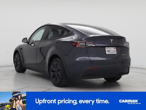 Gray 2024 Tesla Model Y Long Range