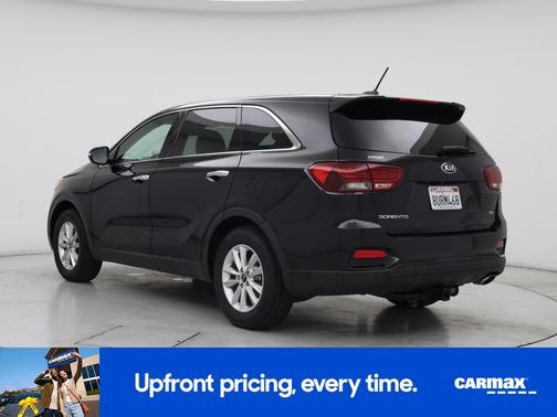 Black 2019 Kia Sorento LX