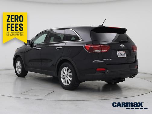 Black 2019 Kia Sorento LX