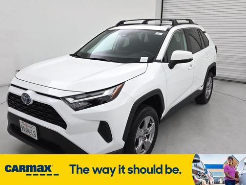 2022 Toyota RAV4 Hybrid XLE