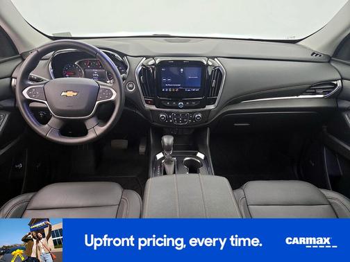 Silver 2021 Chevrolet Traverse LT Leather