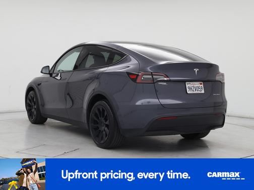Gray 2023 Tesla Model Y Long Range