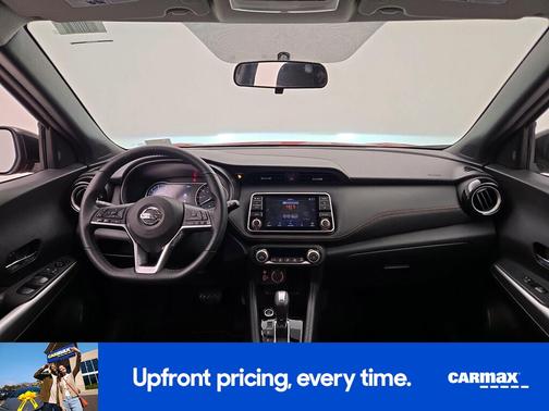 2019 Nissan Kicks SR