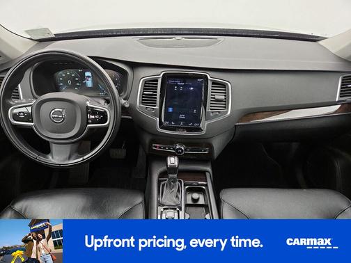 2019 Volvo XC90 T5 Momentum