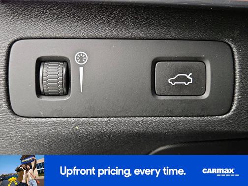 2019 Volvo XC90 T5 Momentum