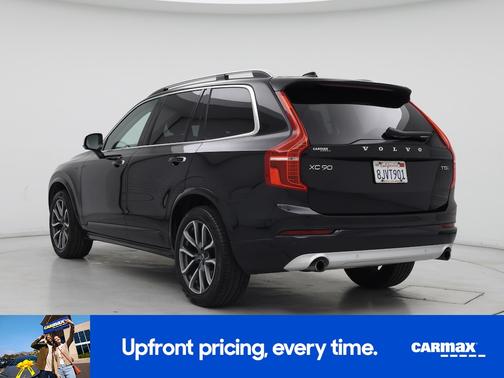 2019 Volvo XC90 T5 Momentum